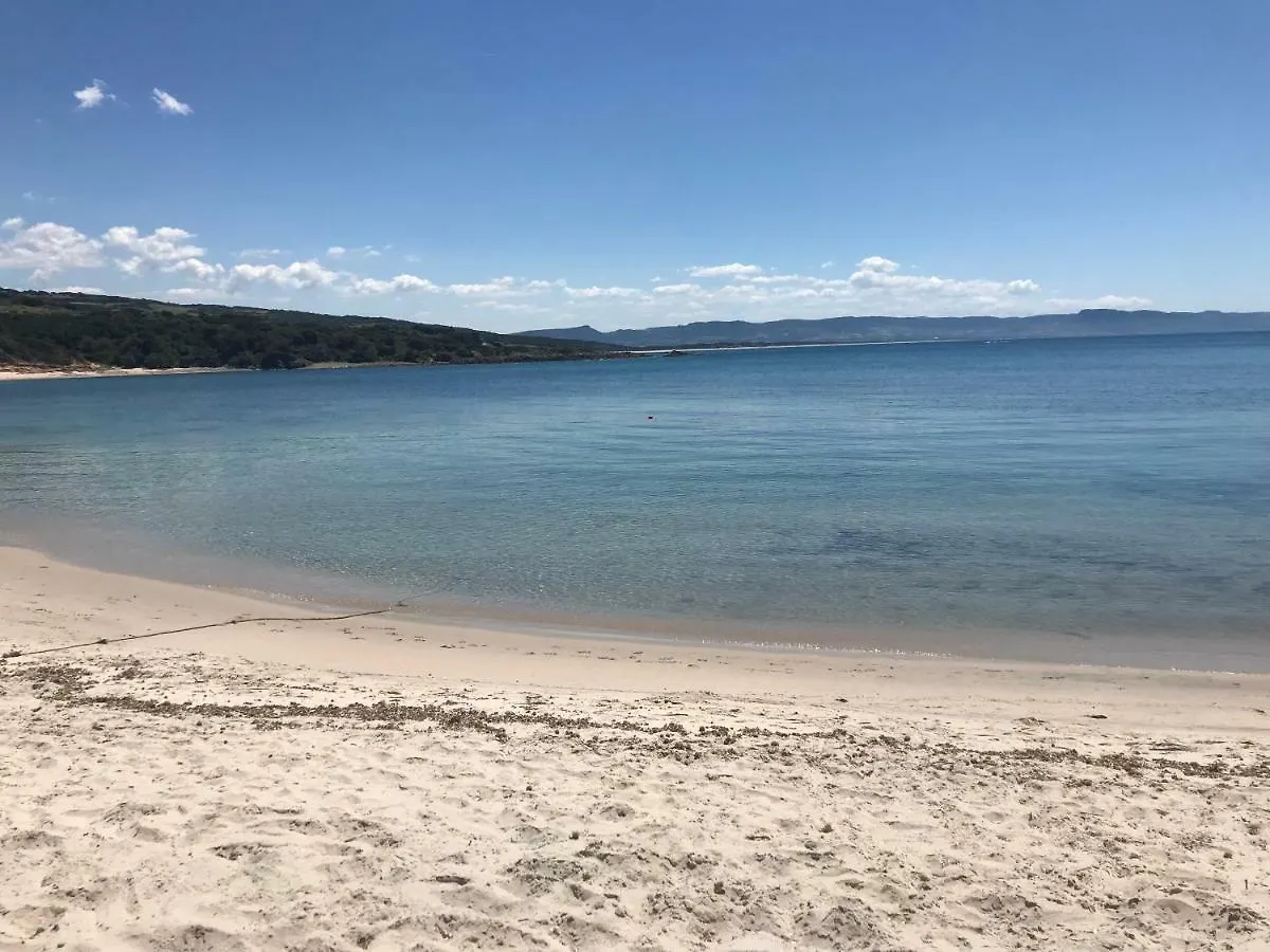 הוילה Trinità dʼAgultu Sardegna Isola Rossa La Terrazza Panoramiccissimo Cod Iun S 8250 0*,  איטליה